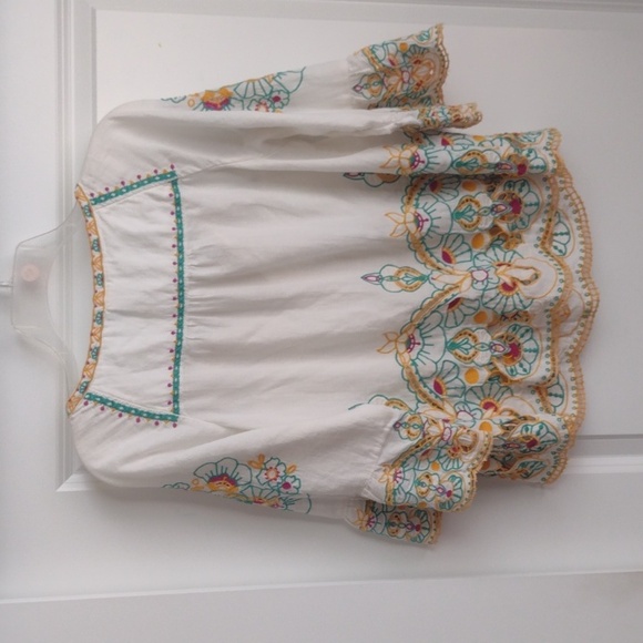 Anthropologies Amika + Kin bisbee embroidered blouse size 10 - Picture 6 of 9